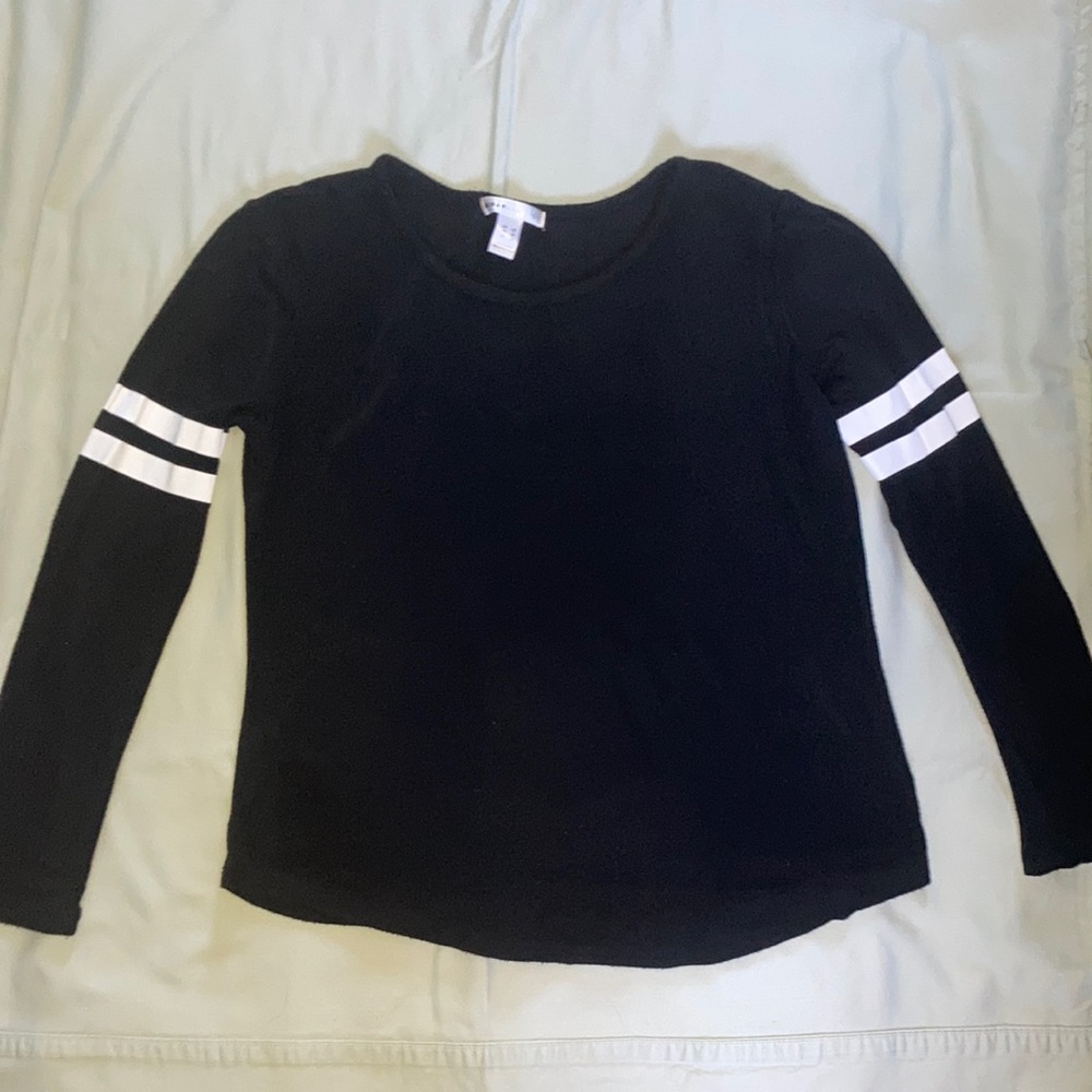 Light long sleeve shirt